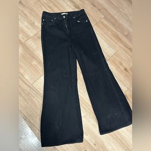 Black Levis wide flare Jean